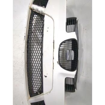 Recambio de paragolpes delantero para seat ibiza iii (6l1) 1.4 tdi referencia OEM IAM 6L0807217DRGRU  