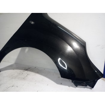 Recambio de aleta delantera derecha para renault kangoo profesional referencia OEM IAM 631002210R  