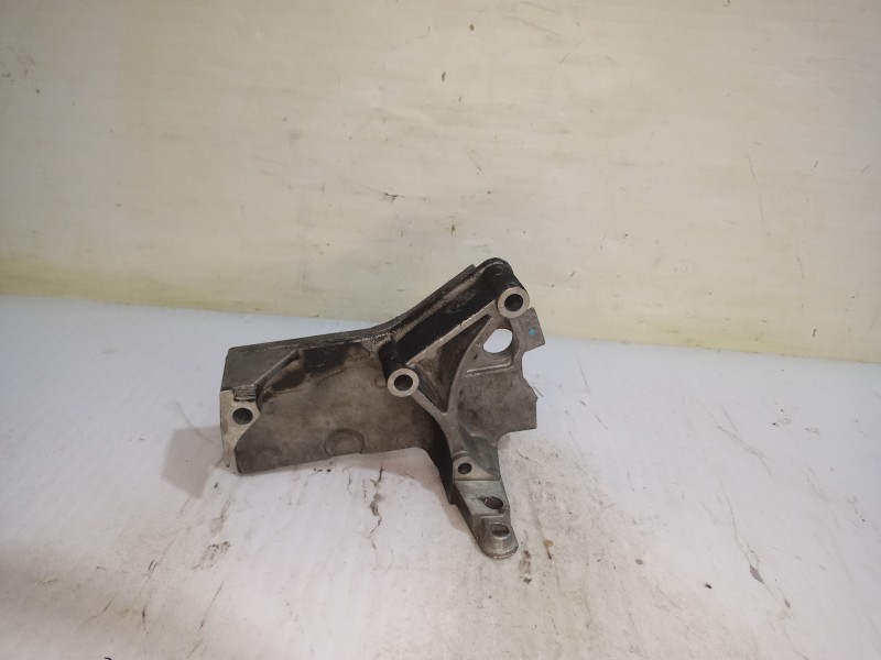 Recambio de soporte motor para renault scenic ii authentique referencia OEM IAM 8200101196  