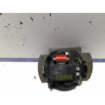 Recambio de altavoz para renault laguna ii (bg0) 1.9 dci diesel fap referencia OEM IAM 8200069125A  
