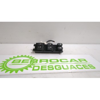 Recambio de mando elevalunas delantero izquierdo para hyundai i30 (fd) 1.6 crdi referencia OEM IAM 935702L010  