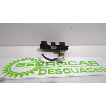 Recambio de mando elevalunas delantero izquierdo para hyundai i30 (fd) 1.6 crdi referencia OEM IAM 935702L010  