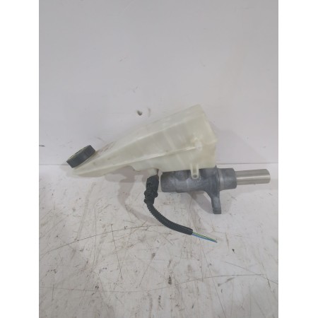 Recambio de bomba freno para citroën jumpy iii furgoneta (v_) 1.5 bluehdi 100 referencia OEM IAM 1613263780  