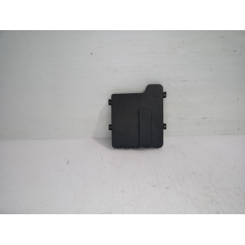 Recambio de moldura para iveco daily caja abierta cabina doble 29 l... batalla 3450 referencia OEM IAM 5801642277  