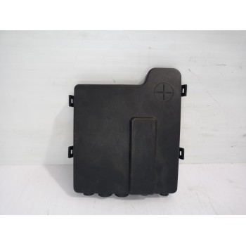 Recambio de moldura para iveco daily caja abierta cabina doble 29 l... batalla 3450 referencia OEM IAM 5801642277  