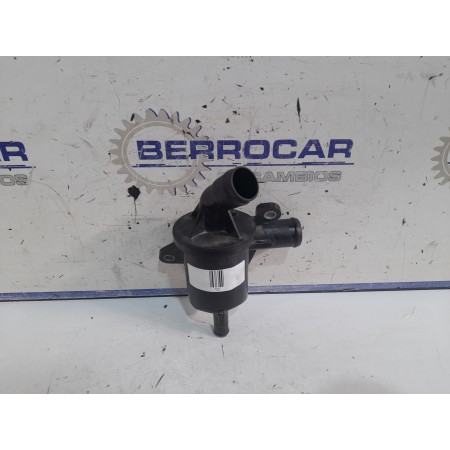 Recambio de soporte filtro aceite para peugeot bipper 1.3 16v hdi fap referencia OEM IAM 70349704  