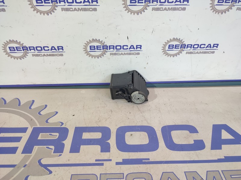 Recambio de aireadores para seat ibiza (6l1) referencia OEM IAM 6K0819703  