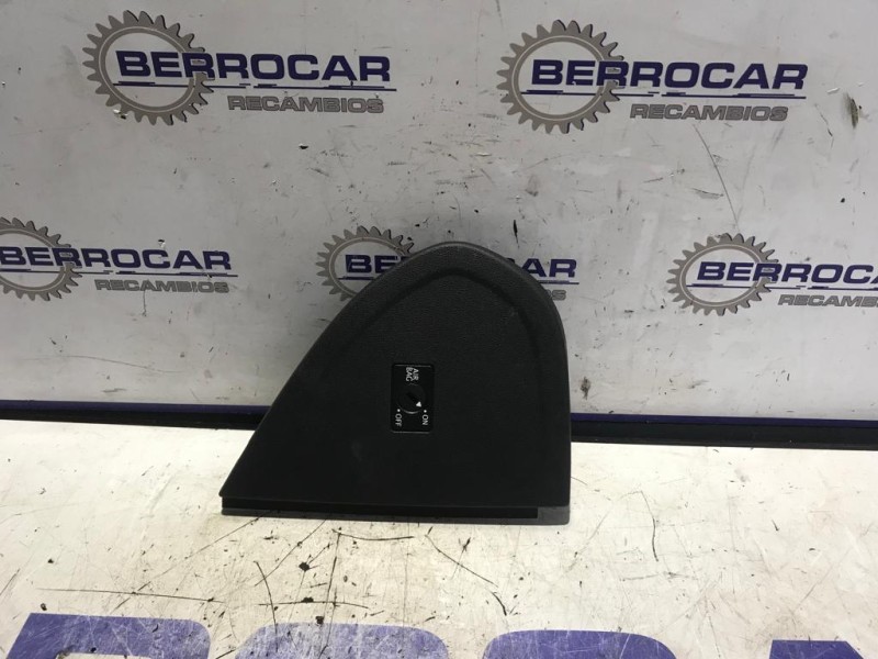 Recambio de moldura para seat mii (kf1) 1.0 referencia OEM IAM 1S0858248  