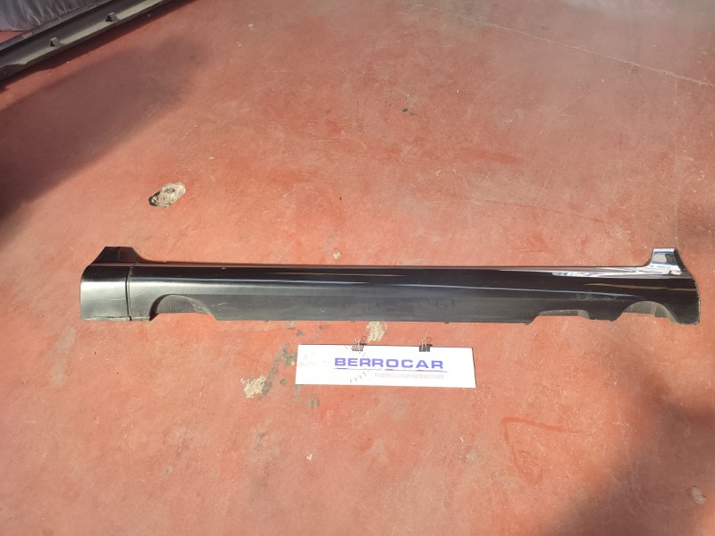 Recambio de estribos laterales para volvo xc60 referencia OEM IAM 30756295  