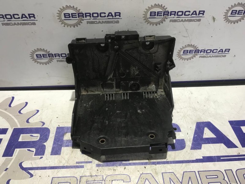 Recambio de soporte bateria para renault kangoo 1.5 dci diesel fap referencia OEM IAM 648944946R  