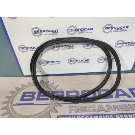Recambio de gomas contorno puerta para seat altea (5p1) referencia OEM IAM 5P0827705G  