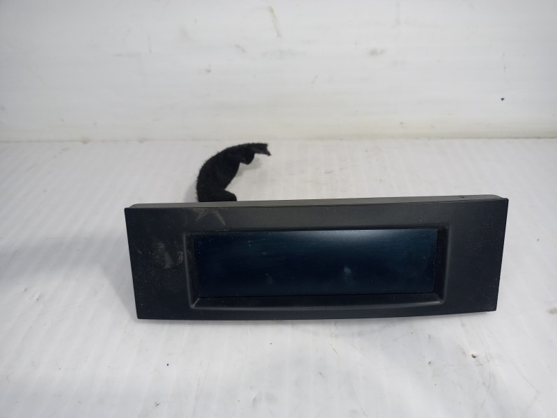 Recambio de pantalla multifuncion para peugeot 3008 style referencia OEM IAM 9803399680  