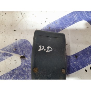 Recambio de anclaje cinturon para mitsubishi montero (l040) 2.5 turbodiesel referencia OEM IAM MB491610  