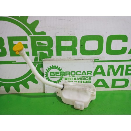 Recambio de deposito limpia para renault kangoo profesional referencia OEM IAM 8200431475  
