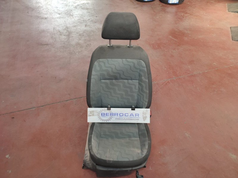 Recambio de asiento delantero derecho para seat ibiza (6l1) referencia OEM IAM 6Q4881106  