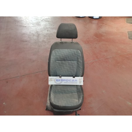 Recambio de asiento delantero derecho para seat ibiza (6l1) referencia OEM IAM 6Q4881106  