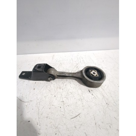 Recambio de soporte motor trasero para volkswagen polo iv (9n_, 9a_) 1.9 sdi referencia OEM IAM 6Q0199851  