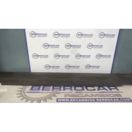 Recambio de talonera derecha para seat altea xl (5p5) 1.4 16v tsi referencia OEM IAM 5P0853852  