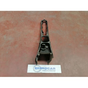 Recambio de consola central para fiat punto (evo) (199) 1.3 16v jtd cat referencia OEM IAM 735486548  