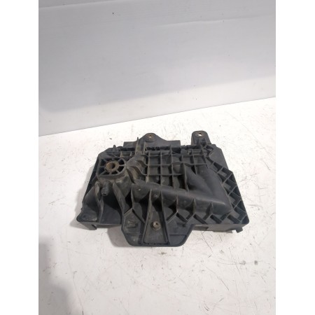 Recambio de soporte bateria para volkswagen polo iv (9n_, 9a_) 1.9 sdi referencia OEM IAM 6Q0915331D  