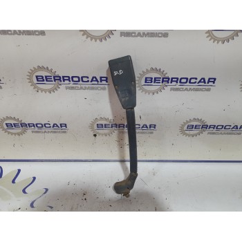 Recambio de anclaje cinturon para mitsubishi montero (l040) 2.5 turbodiesel referencia OEM IAM MB491610  