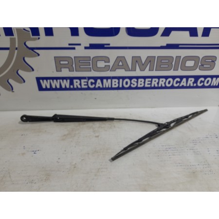 Recambio de brazo limpia delantero derecho para opel zafira a elegance referencia OEM IAM 90582558  