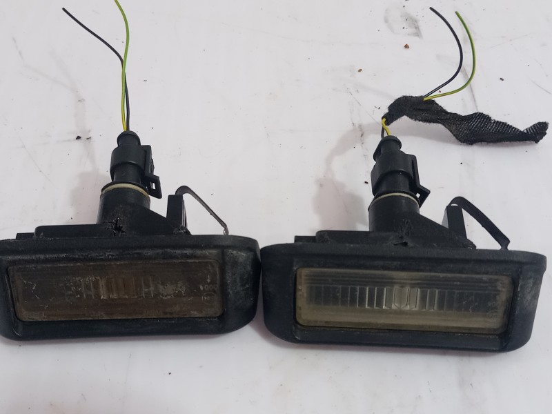 Recambio de piloto matricula para peugeot bipper tepee basis referencia OEM IAM 1362912080  