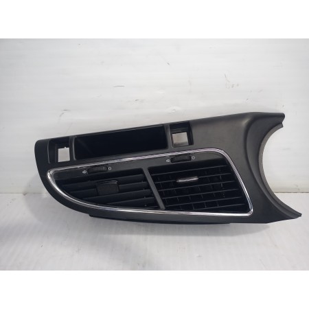 Recambio de rejilla aireadora para peugeot 3008 style referencia OEM IAM 9685023677  