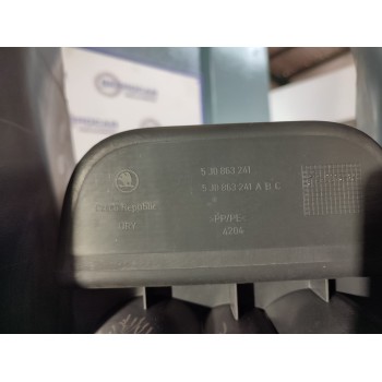 Recambio de consola central para skoda fabia combi (5j5) referencia OEM IAM 5J0863241A  