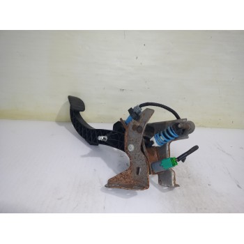 Recambio de pedal embrague para renault scenic ii authentique referencia OEM IAM 8200703547  