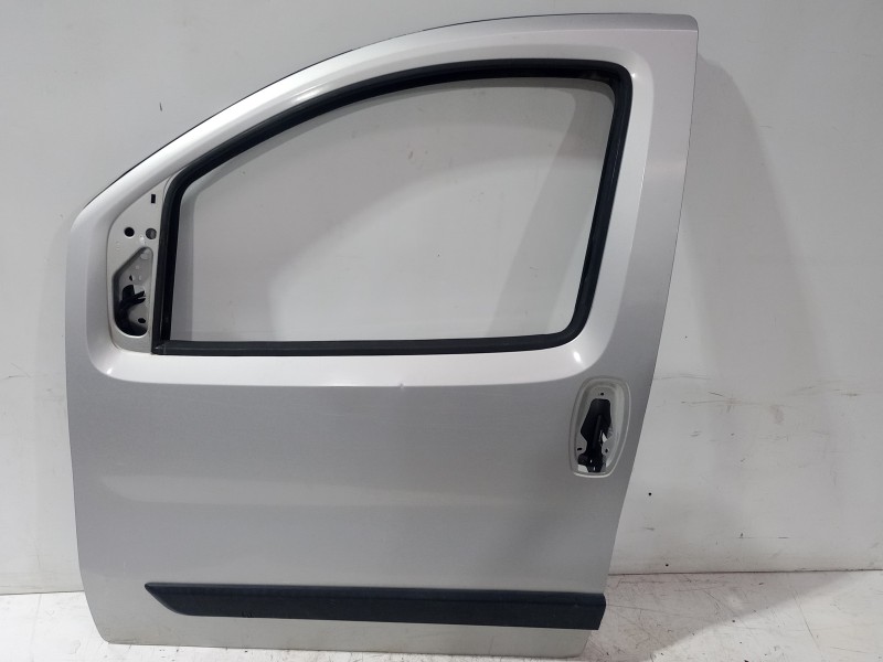 Recambio de puerta delantera izquierda para peugeot bipper tepee basis referencia OEM IAM 9002AT  