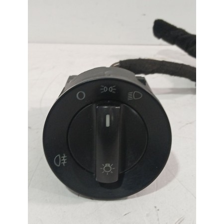 Recambio de mando luces para volkswagen polo iv (9n_, 9a_) 1.9 sdi referencia OEM IAM 6Q0941531B  