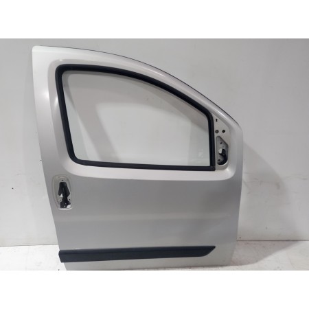 Recambio de puerta delantera derecha para peugeot bipper tepee basis referencia OEM IAM 9004AZ  