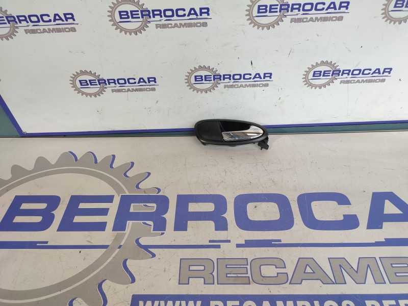 Recambio de maneta interior delantera derecha para seat leon (1p1) referencia OEM IAM 5P0837114  