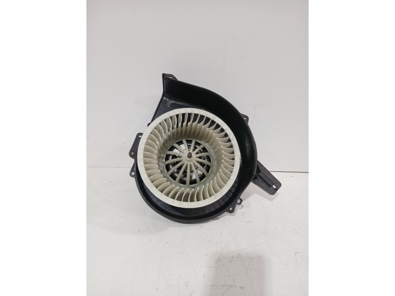 Recambio de motor calefaccion para volkswagen polo iv (9n_, 9a_) 1.9 sdi referencia OEM IAM 6Q1820015G  