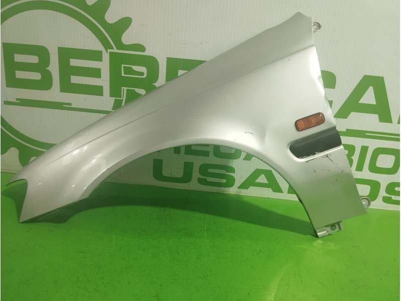 Recambio de aleta delantera izquierda para honda civic berlina .5 (ma/mb) 1.5 referencia OEM IAM 60261S  