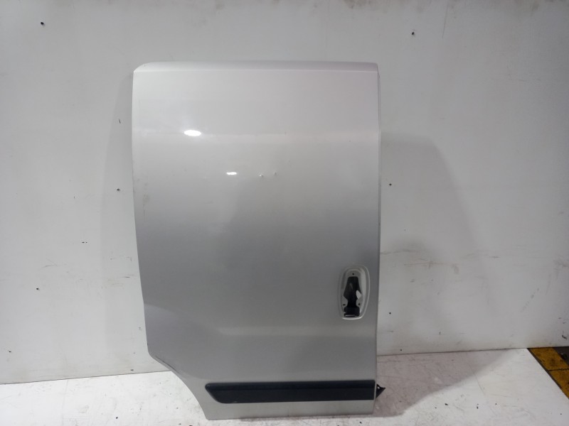 Recambio de puerta lateral corredera derecha para peugeot bipper tepee basis referencia OEM IAM 9006N7  