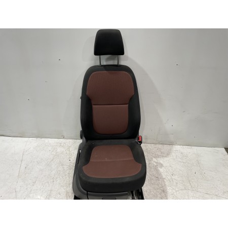 Recambio de asiento delantero derecho para skoda yeti active referencia OEM IAM 5L6881022A  
