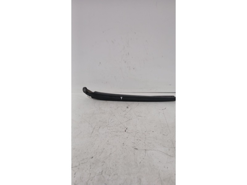 Recambio de brazo limpia trasero para seat ibiza iii (6l1) 1.4 tdi referencia OEM IAM 6L6955704B  