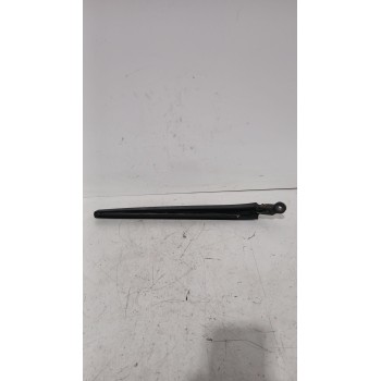 Recambio de brazo limpia trasero para seat ibiza iii (6l1) 1.4 tdi referencia OEM IAM 6L6955704B  