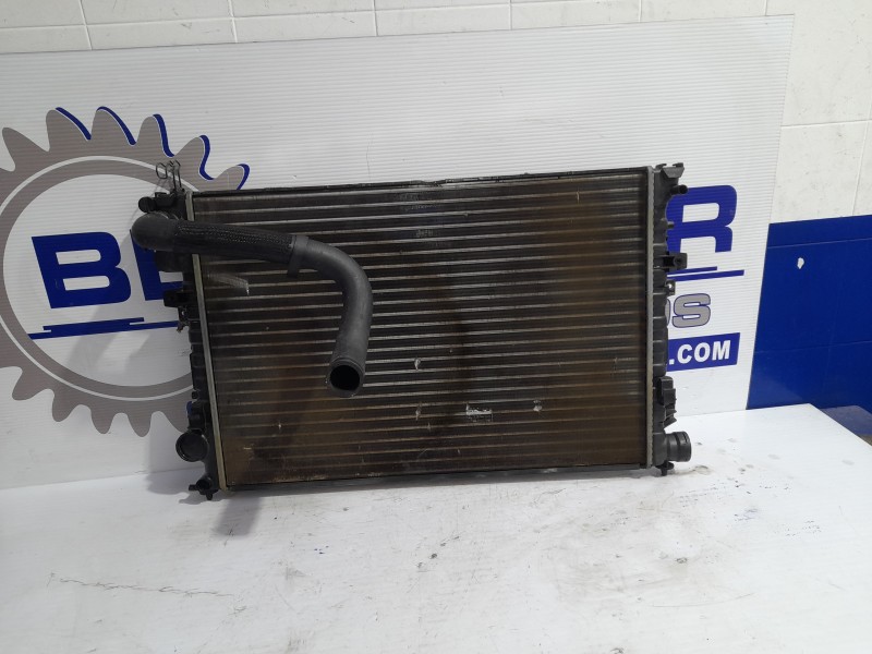 Recambio de radiador agua para citroën jumpy 1.9 diesel referencia OEM IAM 1474401080  