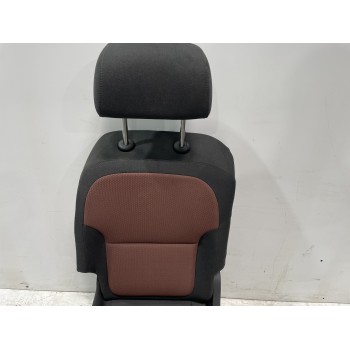 Recambio de asientos trasero derecho para skoda yeti active referencia OEM IAM 5L6885032  