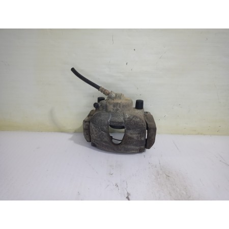 Recambio de pinza de freno delantera derecha para renault scenic ii authentique referencia OEM IAM 7701065267  