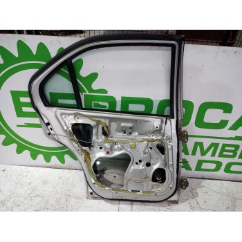 Recambio de puerta trasera izquierda para honda civic berlina .5 (ma/mb) 1.5 referencia OEM IAM 67550ST3E00ZZ  