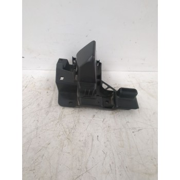 Recambio de puntera paragolpes trasera derecha para peugeot rifter 1.5 bluehdi 100 referencia OEM IAM 9816808080  