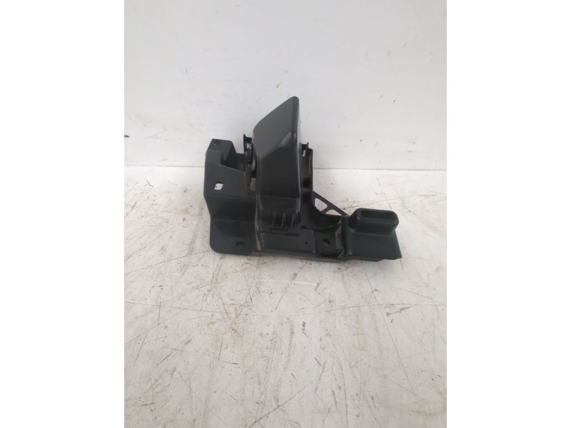 Recambio de puntera paragolpes trasera derecha para peugeot rifter 1.5 bluehdi 100 referencia OEM IAM 9816808080  