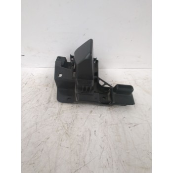 Recambio de puntera paragolpes trasera derecha para peugeot rifter 1.5 bluehdi 100 referencia OEM IAM 9816808080  