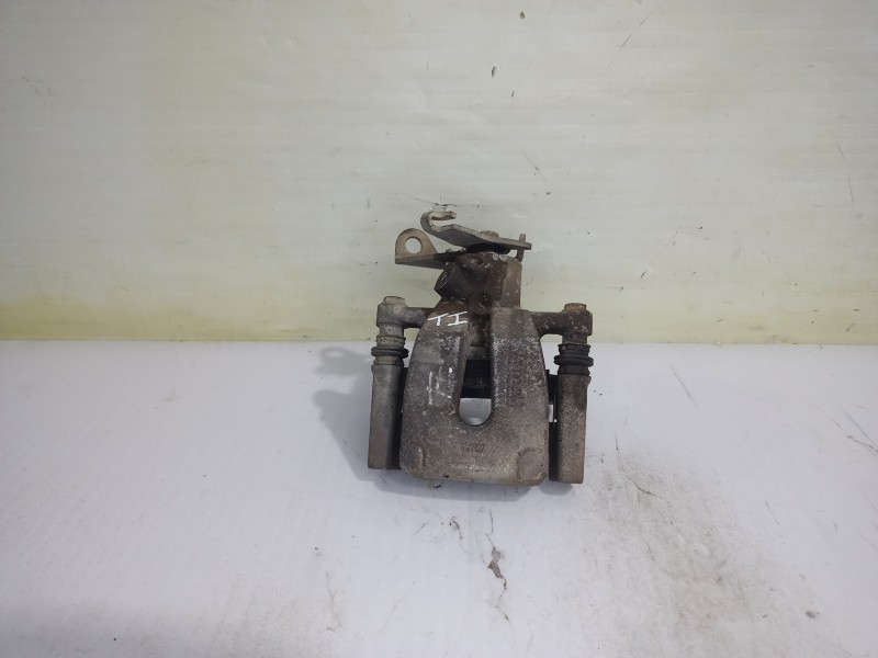 Recambio de pinza de freno trasera izquierda para renault scenic ii authentique referencia OEM IAM 7701207693  