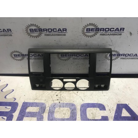 Recambio de moldura interior para volkswagen t5 bus 1.9 tdi cat (axb) referencia OEM IAM 7H0857237  
