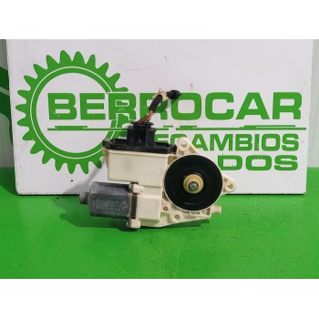 MOTOR ELEVALUNAS DELANTERO IZQUIERDO E840311302 